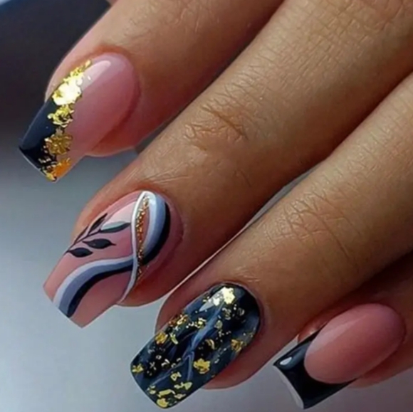 Other - Stylish Press-on Nails